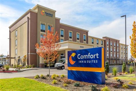comfort inn and suites reviews|COMFORT INN & SUITES AIRPORT $86 ($̶1̶0̶2̶).